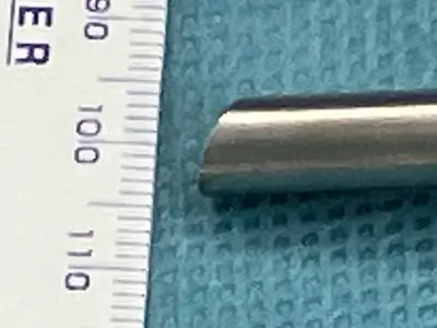内視鏡の先端　直径約8mm