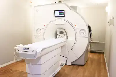 3.0T（テスラ）MRI