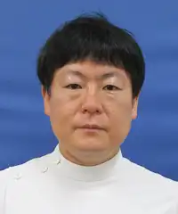 松縄学医師