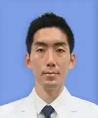 山上洋介医師