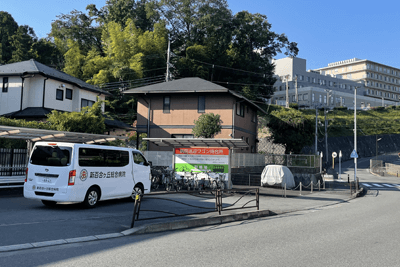 病院坂下から病院送迎無料ワゴン車が出ています