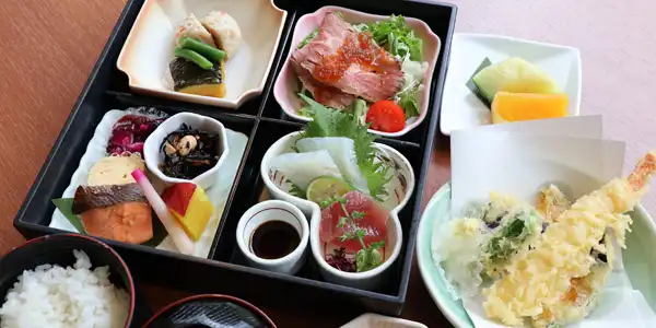 レストランNABE