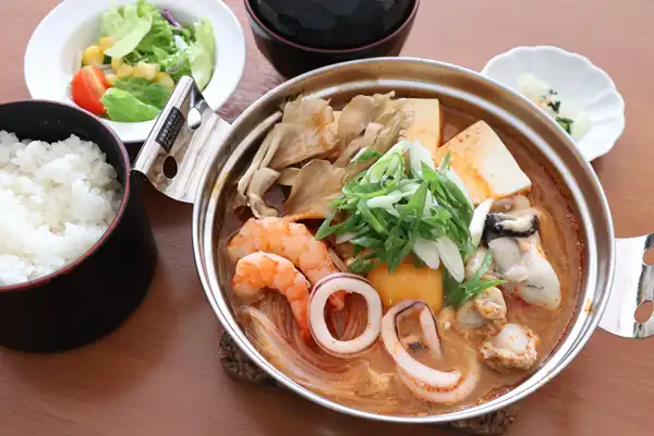 海鮮スンドゥブ御膳