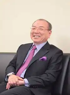 吉村 泰典 名誉院長