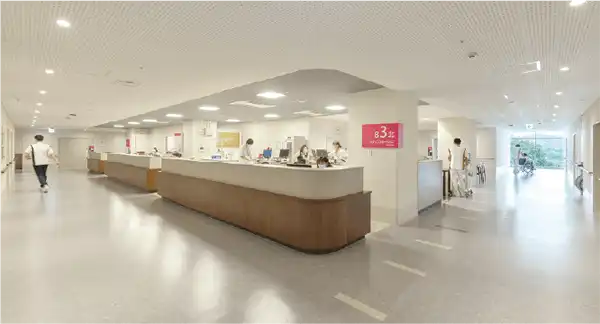 回復期リハビリテーション病棟内スタッフステーション画像